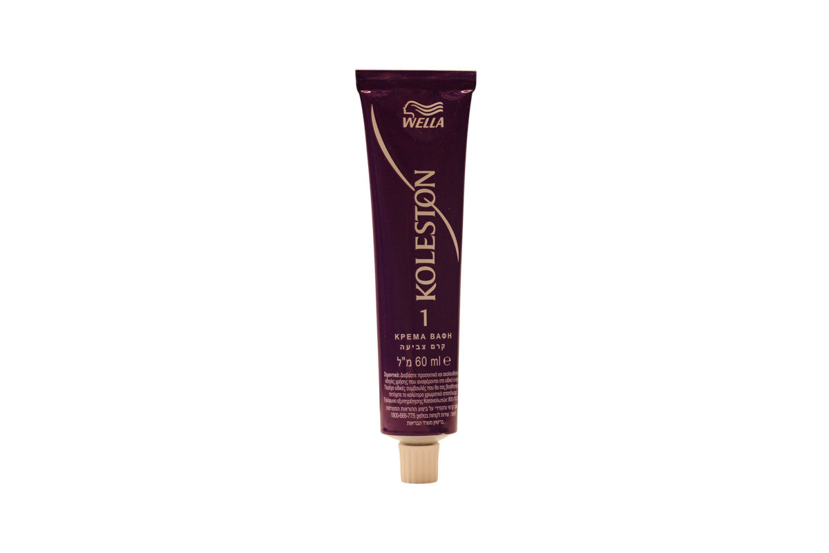 Wella Professionals Koleston Perfect ilgalaikiai plaukų dažai 8/74 šviesiai rusvai raudona 60 ml Tester